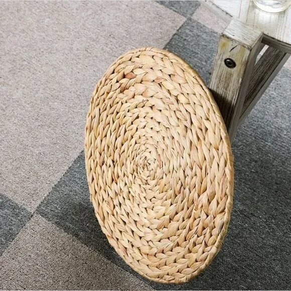 Round Woven Handmade Table Mat - Picture 2 of 11